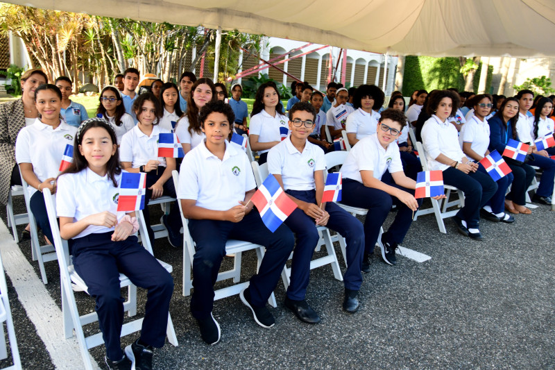 67b67a1193efc Acto en honor a la Bandera