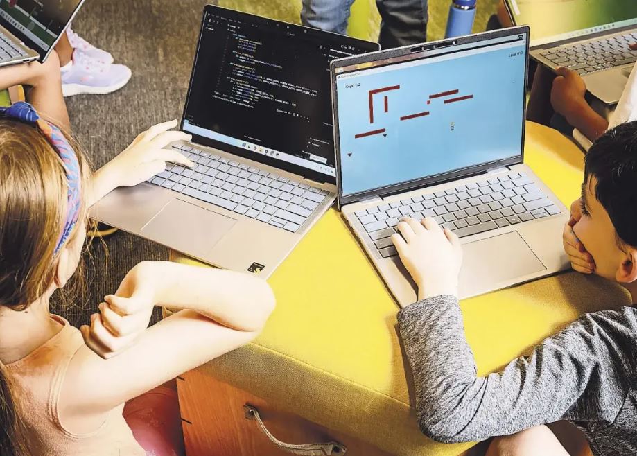 Usan IA para moldear la educación infantil