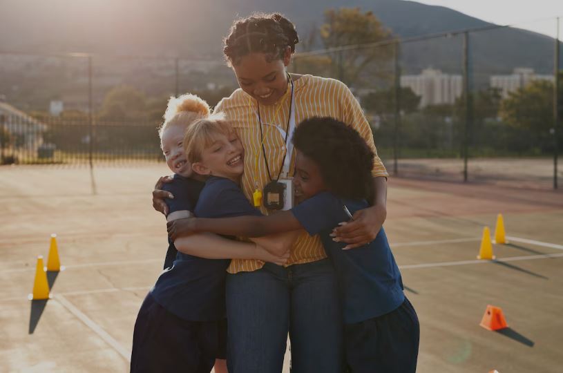Para el menor, su profesor es su ejemplo a seguir en muchos aspectos relevantes de la vida. Klaus Vedfelt (Getty Images)