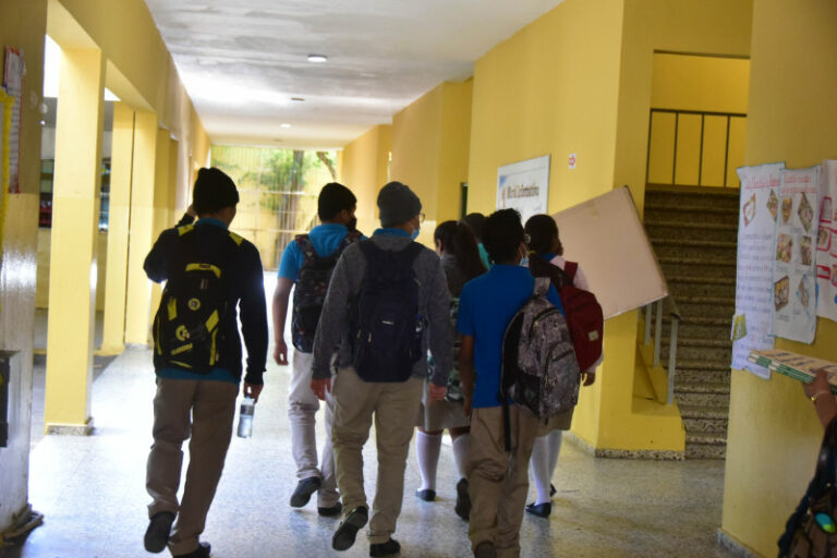 ADP alerta de tres graves amenazas al año escolar: inseguridad, pandillas y adicciones